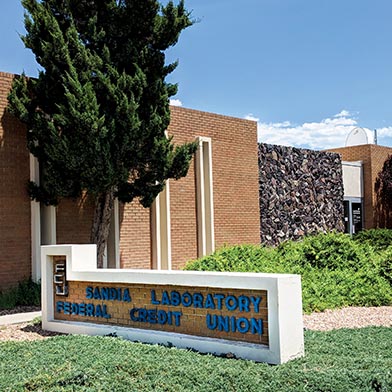 Photo of entrance to Sunward Kirtland branch
